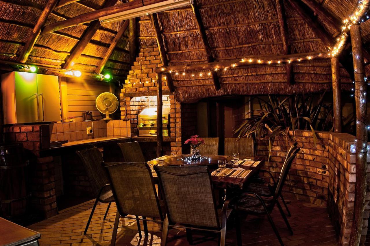 Rest-A-While Guest House - Pretoria Bagian luar foto